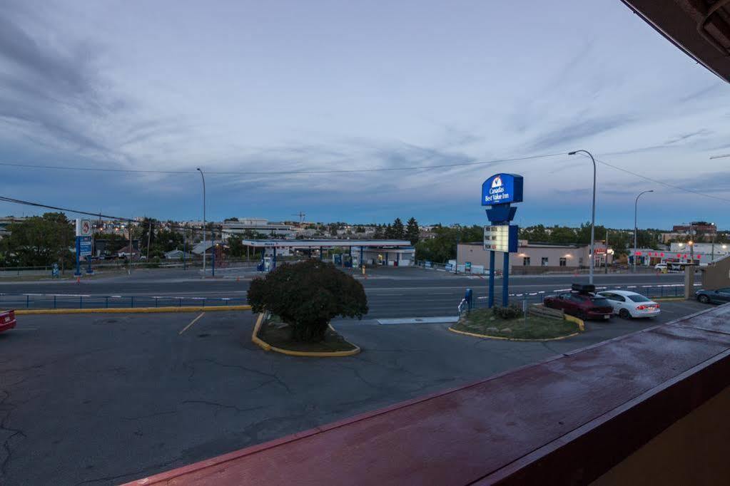 Canadas Best Value Inn Chinook Station YYC Exteriér fotografie
